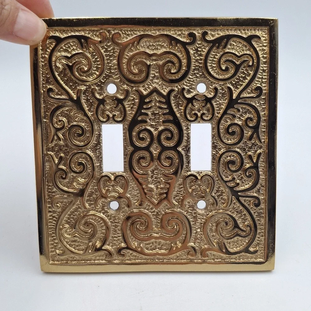 VTG Brass Double Light Switch Cover Plate Ornate Filigree Baroque Raised Design
